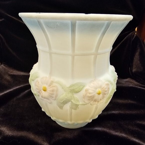 Antique Vintage Milk Glass Hand Painted Floral Lamp or Chandelier Shade White - Picture 1 of 4